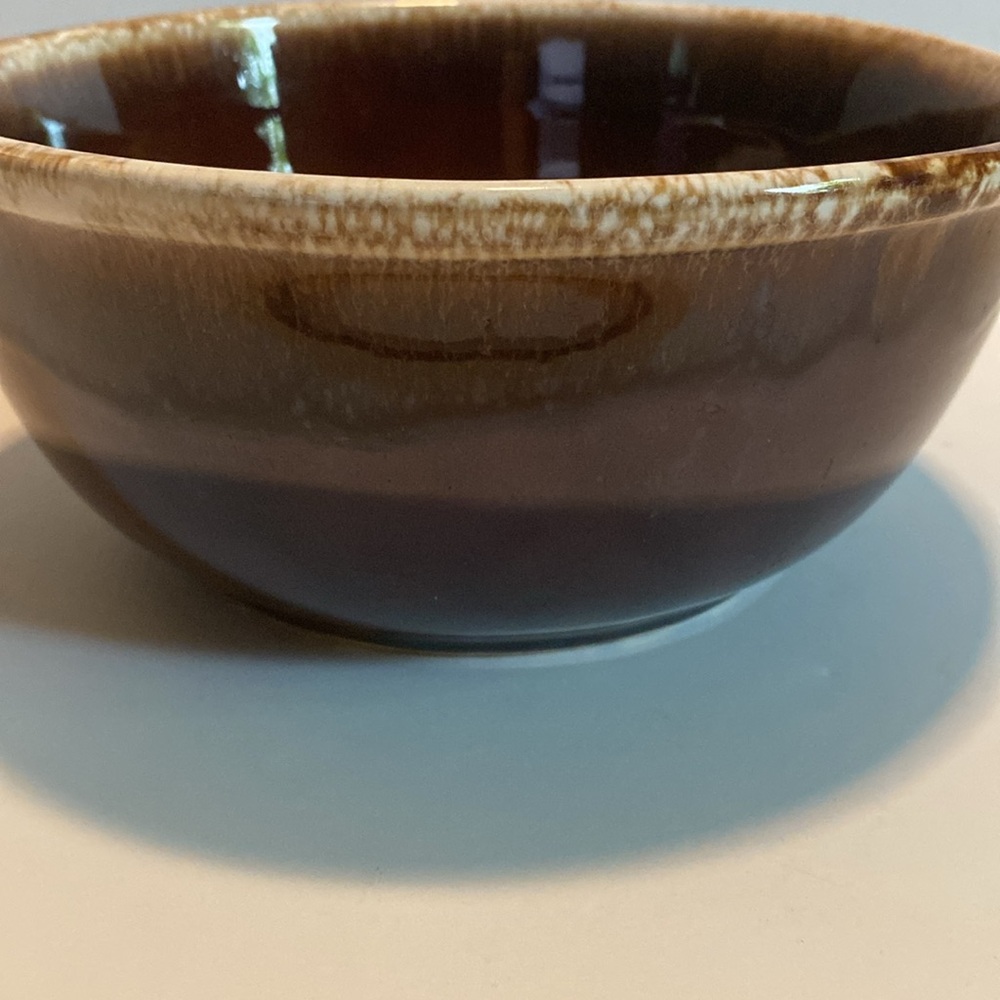 McCoy Brown Drip Glaze 8” Vintage Pottery Mixing Bowl - Picture 11 of 12
